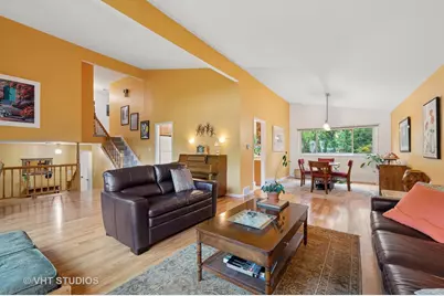 1239 Cambridge Court, Highland Park, IL 60035 - Photo 11