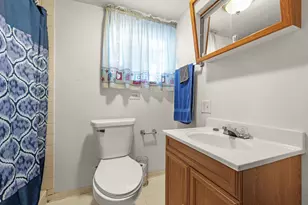 2949 W 100th St, Evergreen Park, IL 60805 - Photo 11