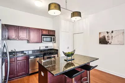 6000 N Cicero Avenue #410, Chicago, IL 60646 - Photo 11