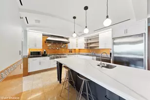 2120 N Lincoln Park W, Chicago, IL 60614 - Photo 11