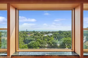 2120 N Lincoln Park W, Chicago, IL 60614 - Photo 5