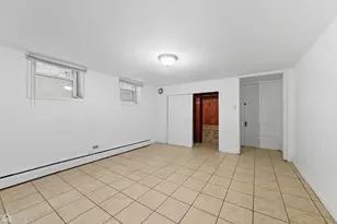 2337 N Sawyer Ave, Chicago, IL 60647 - Photo 37