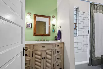 1842 W Greenleaf Avenue, Chicago, IL 60626 - Photo 15