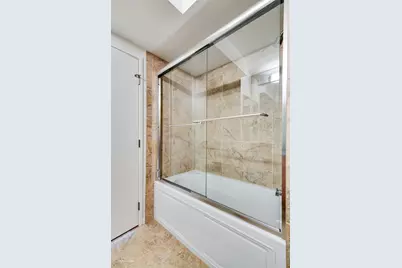 9725 Woods Drive #802, Skokie, IL 60077 - Photo 15