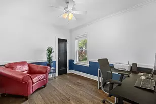 2925 N 74th Ct, Elmwood Park, IL 60707 - Photo 17