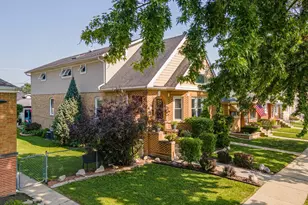 2925 N 74th Ct, Elmwood Park, IL 60707 - Photo 31