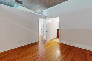 1150 W 15th St, Chicago, IL 60608 - Photo 15