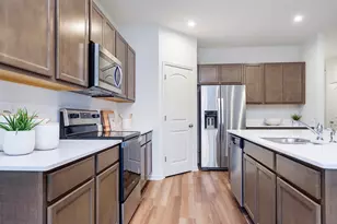 109 N Van Nortwick Ave, Batavia, IL 60510 - Photo 5