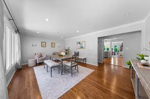 240 Riverside Dr, Northfield, IL 60093 - Photo 3