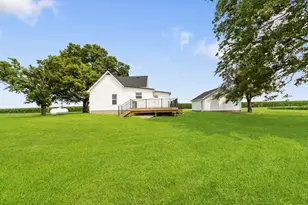 2711 E 800 North Rd, Wenona, IL 61377 - Photo 37