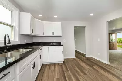 2711 E 800 North Road, Wenona, IL 61377 - Photo 5