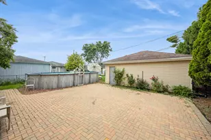 6614 Kane Ave, Hodgkins, IL 60525 - Photo 25