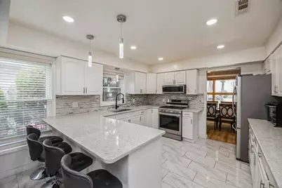 6614 Kane Avenue, Hodgkins, IL 60525 - Photo 9