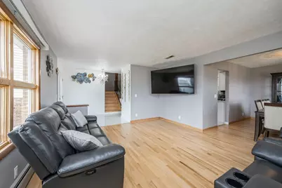 6614 Kane Avenue, Hodgkins, IL 60525 - Photo 3