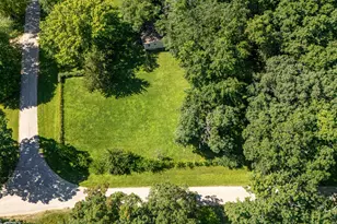 46 Oak Valley Dr, Elizabeth, IL 61028 - Photo 3