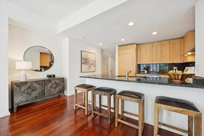 240 E Illinois Street #1605, Chicago, IL 60611 - Photo 11