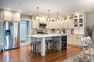 124 Sunrise Ave, Willowbrook, IL 60527 - Photo 11