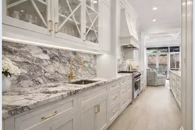 3523 N Bosworth Avenue, Chicago, IL 60657 - Photo 3