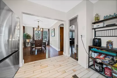 9330 S 50th Avenue, Oak Lawn, IL 60453 - Photo 7