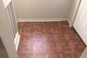 8518 S Givins Ct, Chicago, IL 60620 - Photo 3