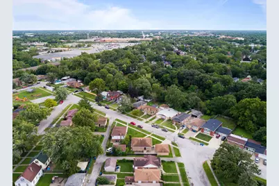 320 Streamside Drive, Harvey, IL 60426 - Photo 9