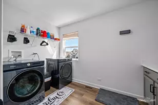 495 Timber Oak Ln, Yorkville, IL 60560 - Photo 15