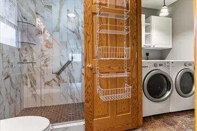 605 Morningside Drive, Chenoa, IL 61726 - Photo 21