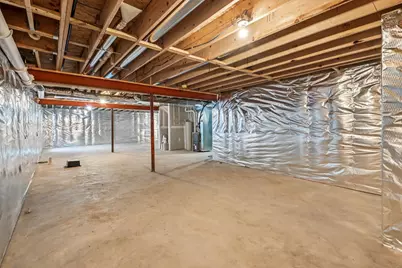 300 N Aspen Drive, Cortland, IL 60112 - Photo 35