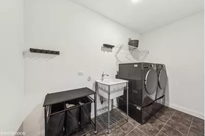 5531 Barton Lane, Hinsdale, IL 60521 - Photo 17