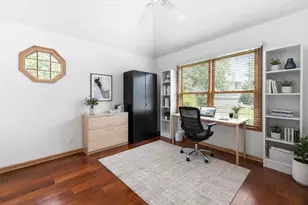 484 Blodgett Ct, Naperville, IL 60565 - Photo 13