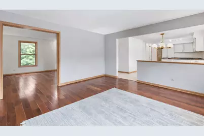 484 Blodgett Court, Naperville, IL 60565 - Photo 9