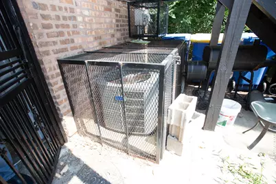 2533 E 83rd Street, Chicago, IL 60617 - Photo 13