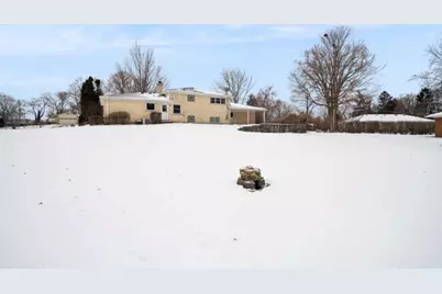 590 E Capri Drive, Palatine, IL 60074 - Photo 35