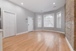 1303 W Flournoy St, Chicago, IL 60607 - Photo 3