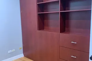 1303 W Flournoy St, Chicago, IL 60607 - Photo 9