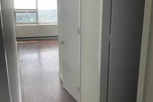 1700 E 56th St, Chicago, IL 60637 - Photo 13