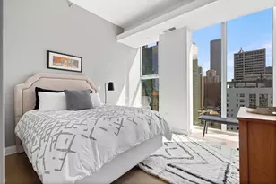 550 N St Clair St, Chicago, IL 60611 - Photo 39