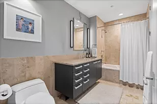 550 N St Clair St, Chicago, IL 60611 - Photo 41