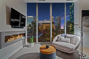 550 N St Clair St, Chicago, IL 60611 - Photo 25