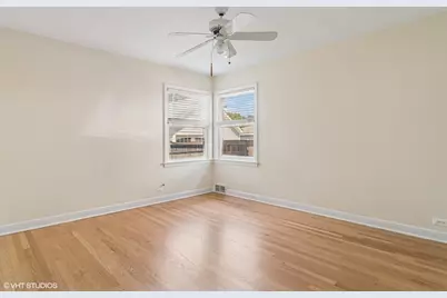 6334 N Kildare Avenue, Chicago, IL 60646 - Photo 11