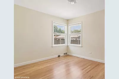 6334 N Kildare Avenue, Chicago, IL 60646 - Photo 13