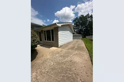 17871 Locust Street, Lansing, IL 60438 - Photo 3