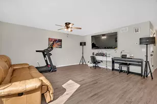 886 Western Ave, Braidwood, IL 60408 - Photo 11