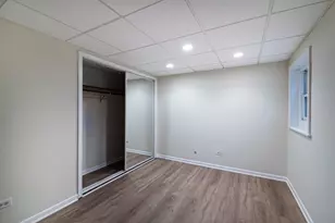 1325 Fairfax Ln, Buffalo Grove, IL 60089 - Photo 25