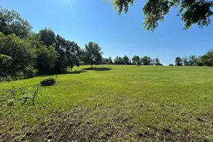 194 S Collins St, South Elgin, IL 60177 - Photo 37