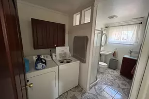 194 S Collins St, South Elgin, IL 60177 - Photo 5