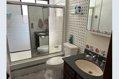 194 S Collins Street, South Elgin, IL 60177 - Photo 17