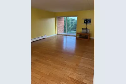 16 E Old Willow Road #405s, Prospect Heights, IL 60070 - Photo 3