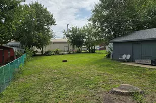 376 S Oak St, Manteno, IL 60950 - Photo 23