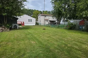 376 S Oak St, Manteno, IL 60950 - Photo 25